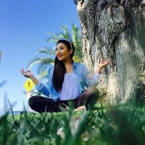 Meet your Posher, Daniela